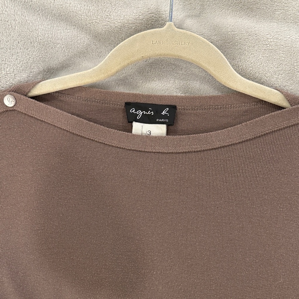 Agnes B. Brown Crew Neck Sweater - Picture 6 of 13
